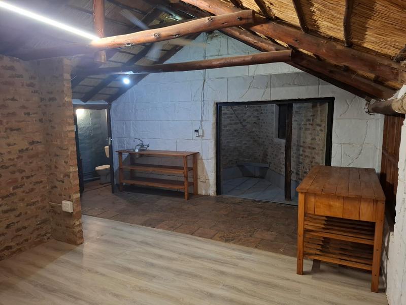 To Let 1 Bedroom Property for Rent in Oudedorp North West